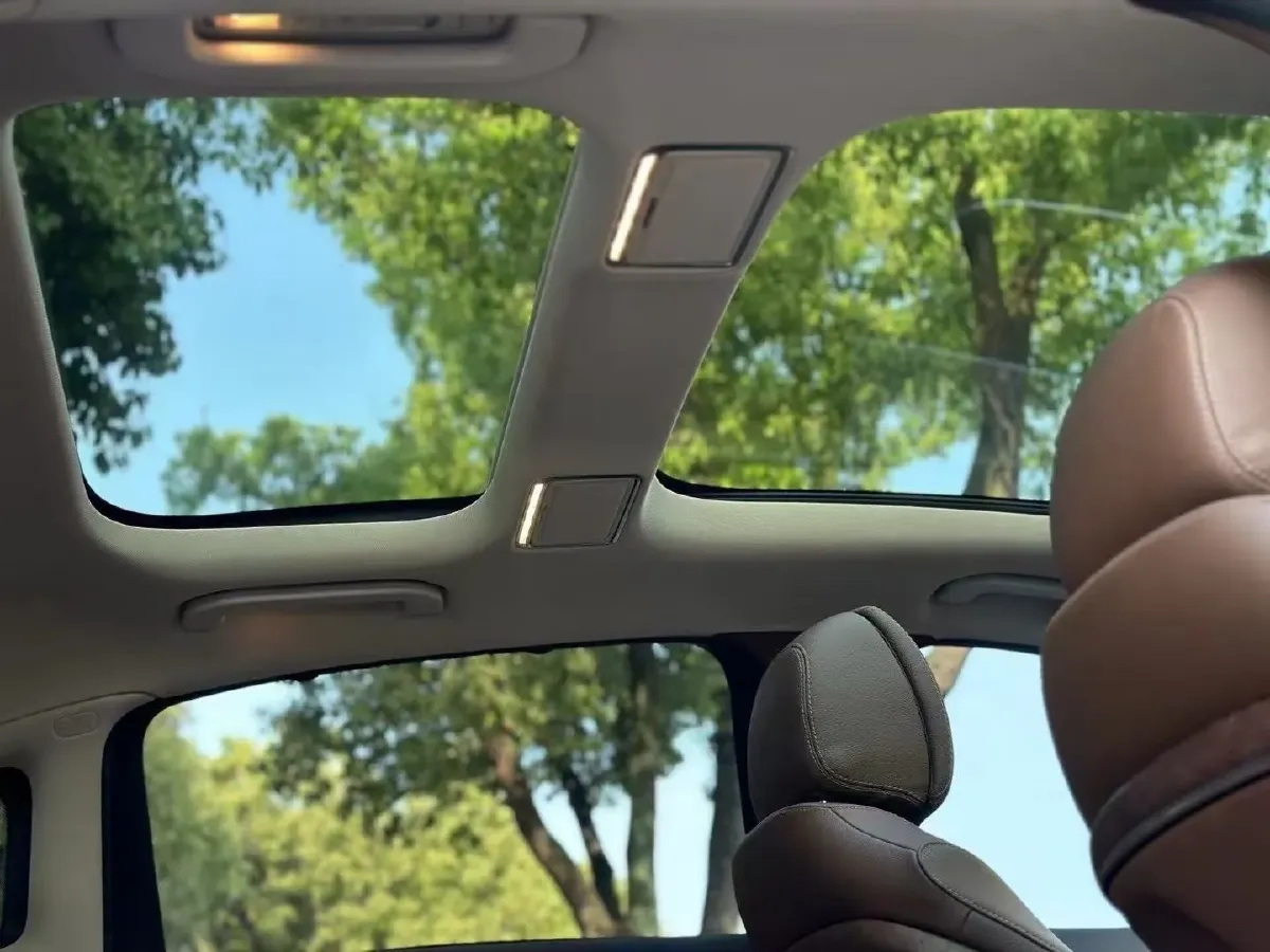 2023 Mercedes-Benz E Class 2.0T 258HP L4 9AT,autocango,china used car exporter,china ev exporter,chinese used car exporter,chinese used ev exporter