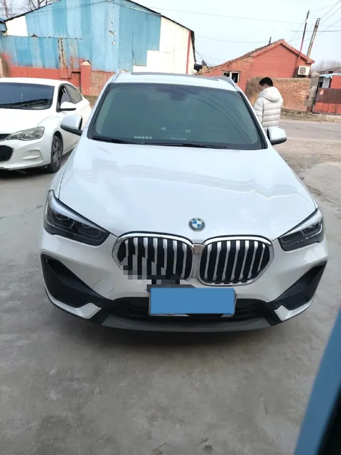 2021 BMW X1 2.0T 192HP L4 7DCT,autocango,china used car exporter,china ev exporter,chinese used car exporter,chinese used ev exporter