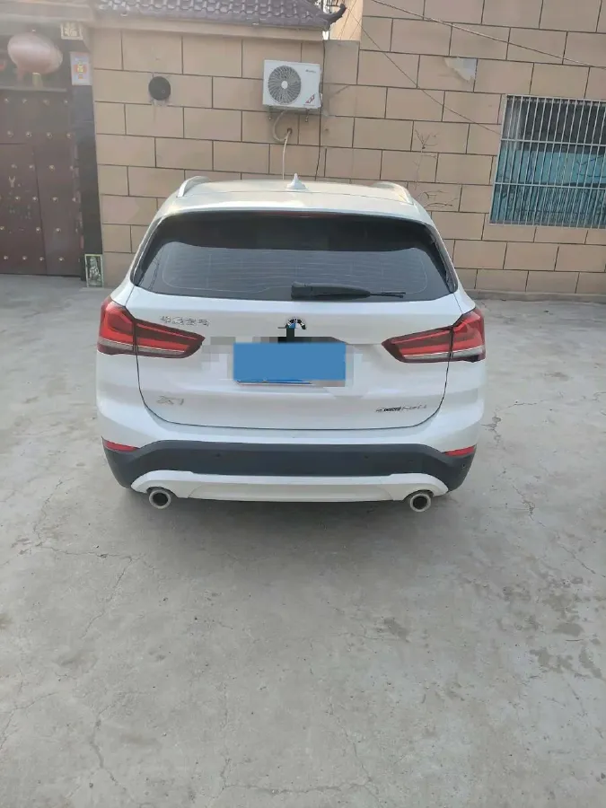 2021 BMW X1 2.0T 192HP L4 7DCT,autocango,china used car exporter,china ev exporter,chinese used car exporter,chinese used ev exporter