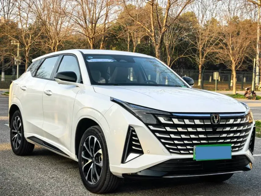2024 ChangAn UNI-Z 1.5L 98HP L4 E-CVT PHEV 18.4KWH,autocango,china used car exporter,china ev exporter,chinese used car exporter,chinese used ev exporter