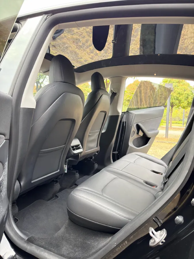 2021 MINI COUNTRYMAN 1.5T 136HP L3 8AT,autocango,china used car exporter,china ev exporter,chinese used car exporter,chinese used ev exporter