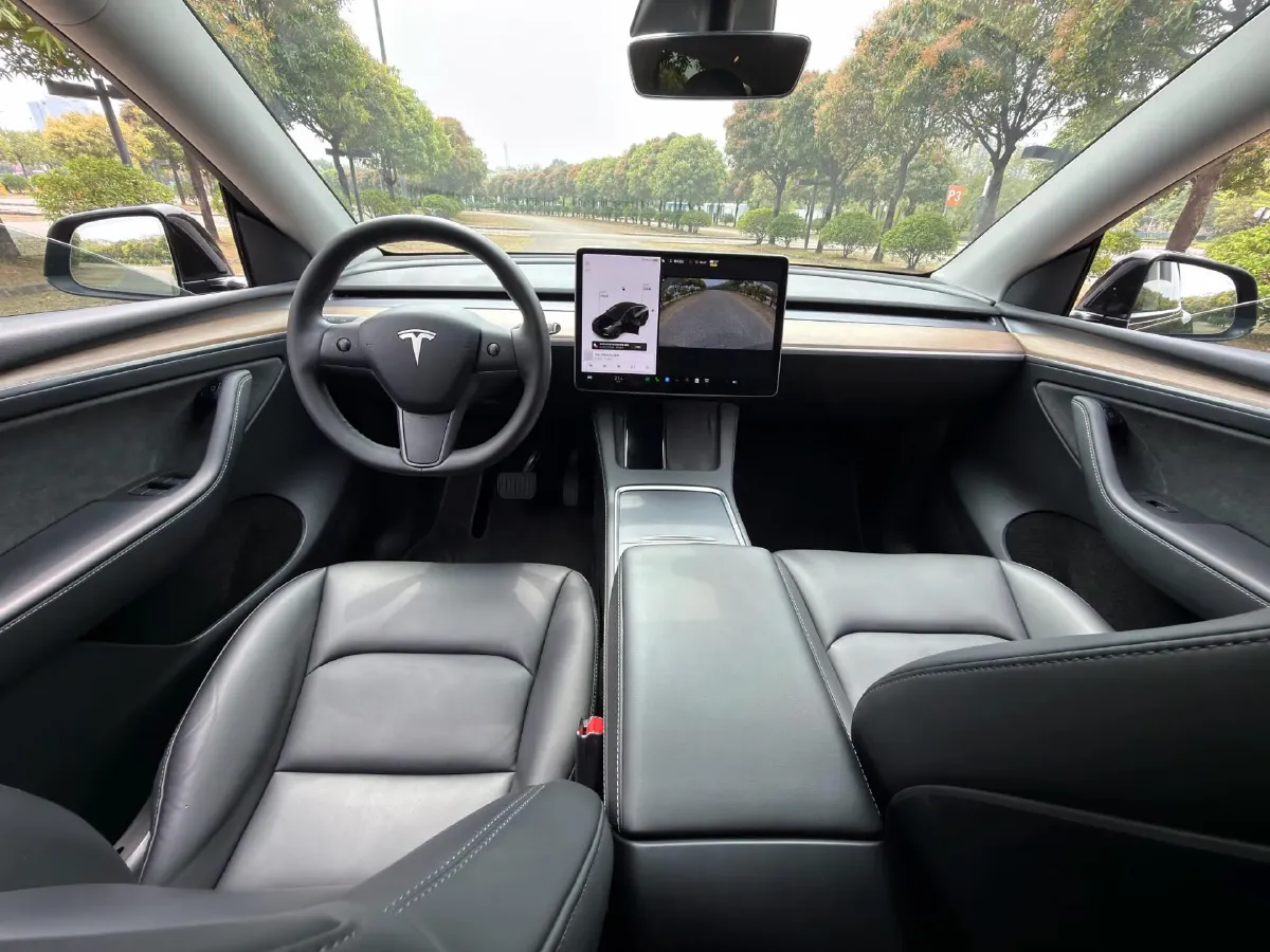 2021 MINI COUNTRYMAN 1.5T 136HP L3 8AT,autocango,china used car exporter,china ev exporter,chinese used car exporter,chinese used ev exporter