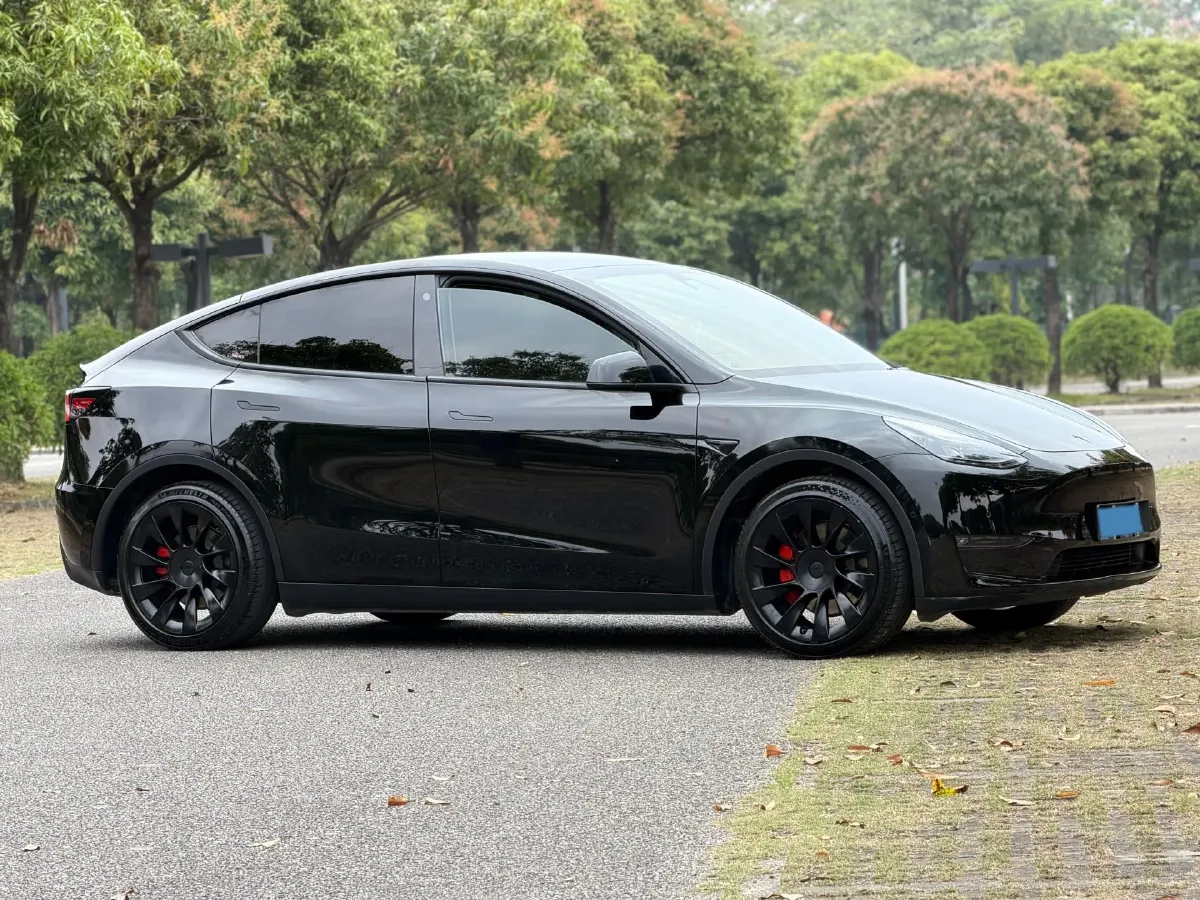 2021 MINI COUNTRYMAN 1.5T 136HP L3 8AT,autocango,china used car exporter,china ev exporter,chinese used car exporter,chinese used ev exporter