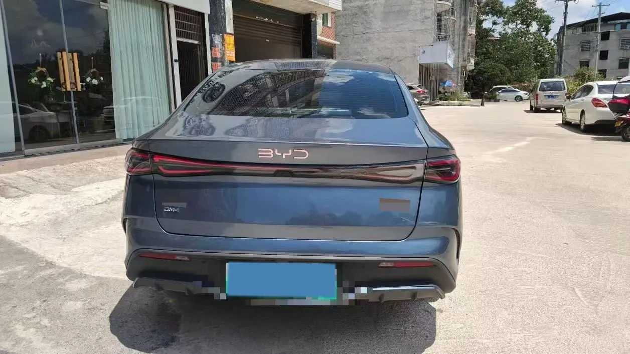 2024 BYD Seal 06 1.5L 101HP L4 E-CVT PHEV 15.87KWH,autocango,china used car exporter,china ev exporter,chinese used car exporter,chinese used ev exporter