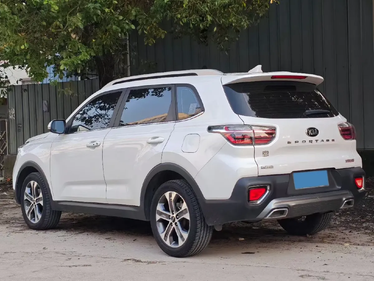 2018 Kia Sportage R 2.0L 160HP L4 6AT,autocango,china used car exporter,china ev exporter,chinese used car exporter,chinese used ev exporter