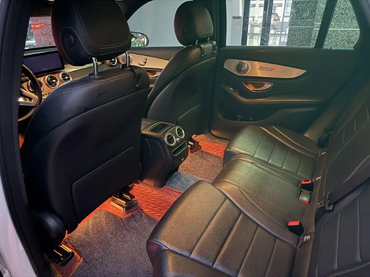 2020 Mercedes-Benz GLC Class 2.0T 197HP L4 9AT,autocango,china used car exporter,china ev exporter,chinese used car exporter,chinese used ev exporter