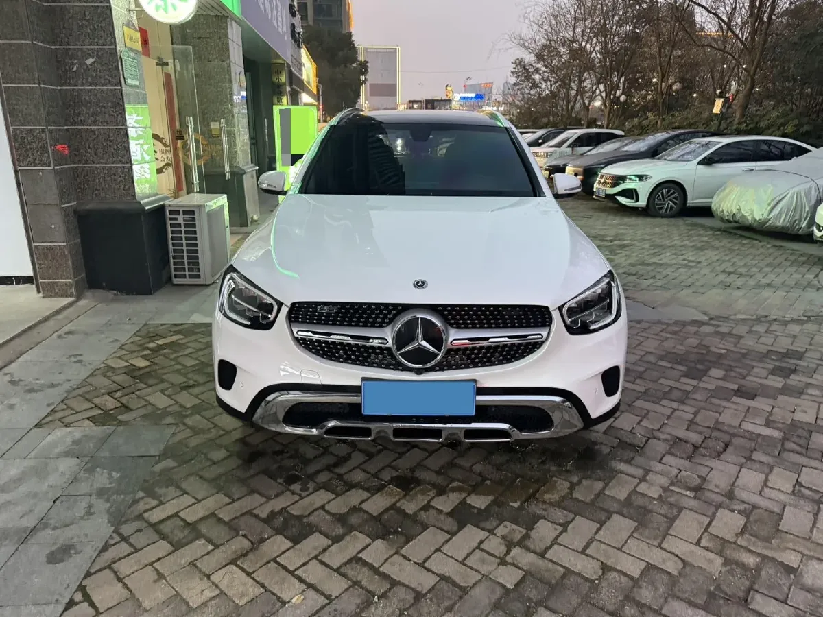 2020 Mercedes-Benz GLC Class 2.0T 197HP L4 9AT,autocango,china used car exporter,china ev exporter,chinese used car exporter,chinese used ev exporter