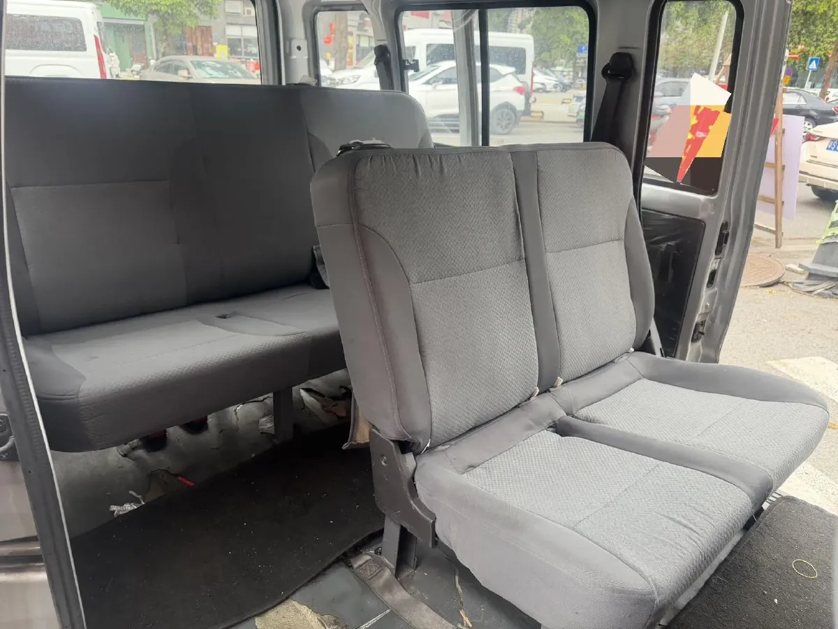 2019 WuLing RongGuang 1.5L 107HP L4 5MT,autocango,china used car exporter,china ev exporter,chinese used car exporter,chinese used ev exporter