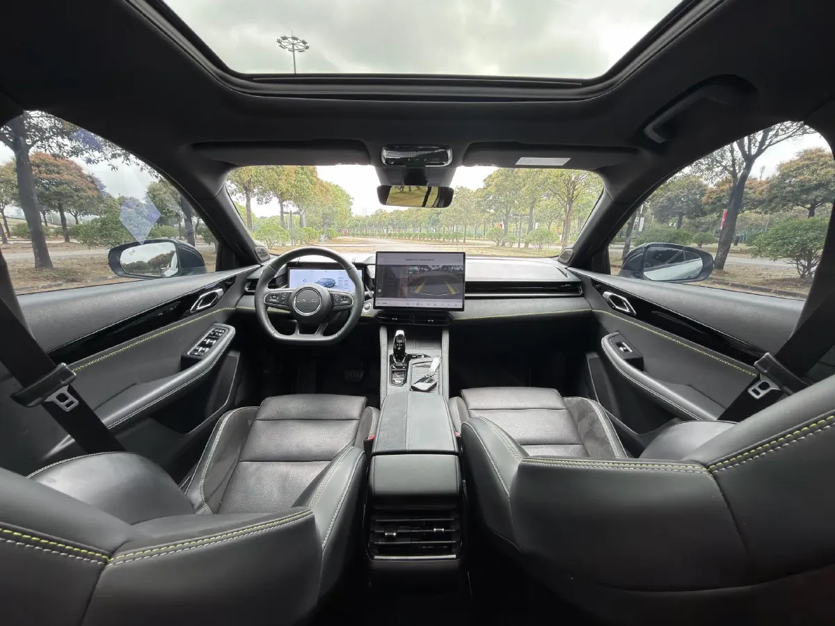 2025 LYNK&CO 03 1.5T 181HP L4 7DCT,autocango,china used car exporter,china ev exporter,chinese used car exporter,chinese used ev exporter