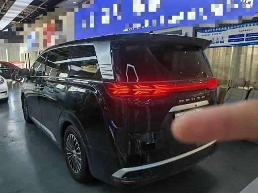 2022 Mercedes-Benz GLC Class 2.0T 197HP L4 9AT,autocango,china used car exporter,china ev exporter,chinese used car exporter,chinese used ev exporter