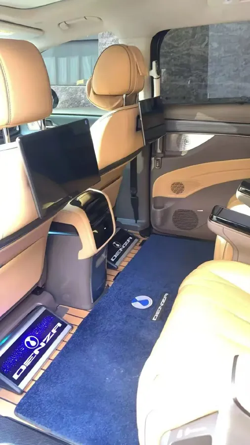 2022 Mercedes-Benz GLC Class 2.0T 197HP L4 9AT,autocango,china used car exporter,china ev exporter,chinese used car exporter,chinese used ev exporter