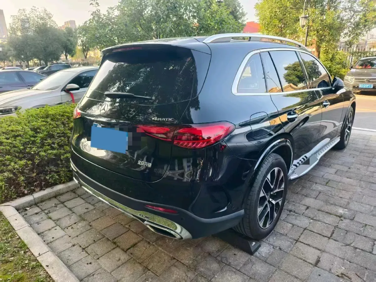 2024 Mercedes-Benz GLC Class 2.0T 204HP L4 9AT,autocango,china used car exporter,china ev exporter,chinese used car exporter,chinese used ev exporter