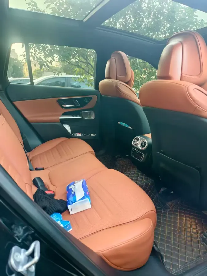 2024 Mercedes-Benz GLC Class 2.0T 204HP L4 9AT,autocango,china used car exporter,china ev exporter,chinese used car exporter,chinese used ev exporter