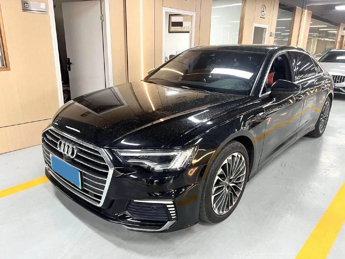 2020 Audi A6L 2.0T 252HP L4 7DCT PHEV 14.1KWH,autocango,china used car exporter,china ev exporter,chinese used car exporter,chinese used ev exporter