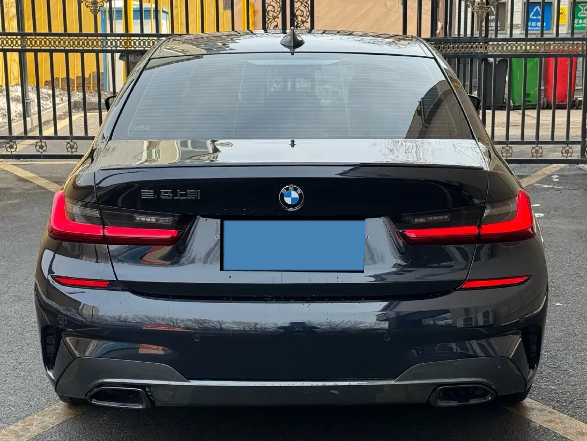 2022 BMW 3 Series 2.0T 184HP L4 8AT,autocango,china used car exporter,china ev exporter,chinese used car exporter,chinese used ev exporter