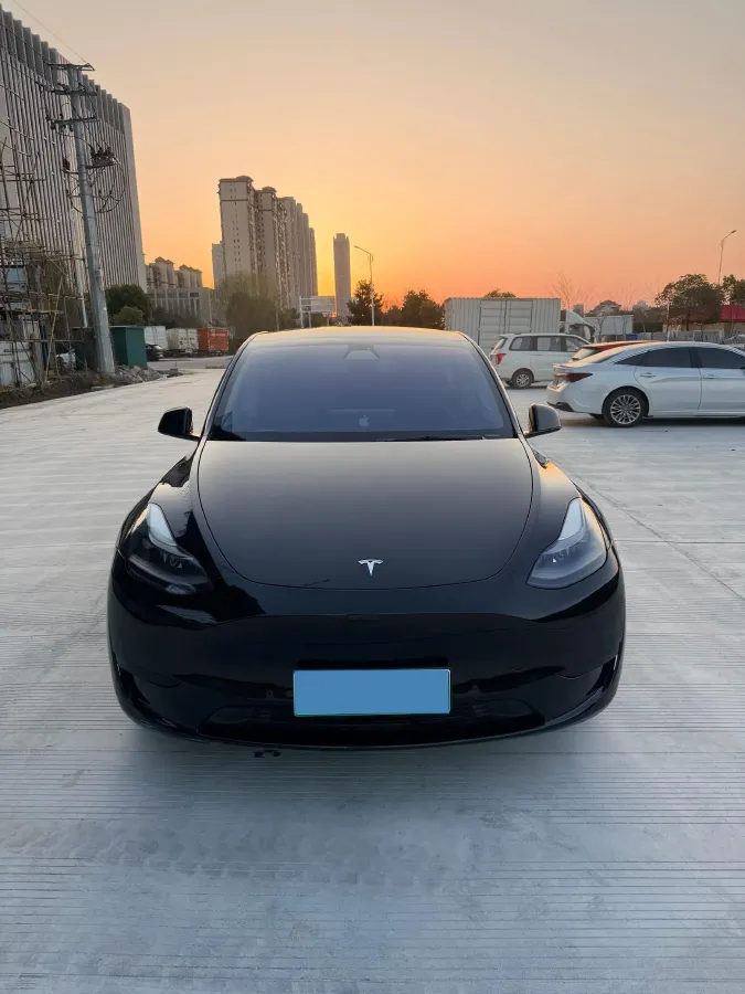 2022 Tesla Model Y BEV 60KWH,autocango,china used car exporter,china ev exporter,chinese used car exporter,chinese used ev exporter