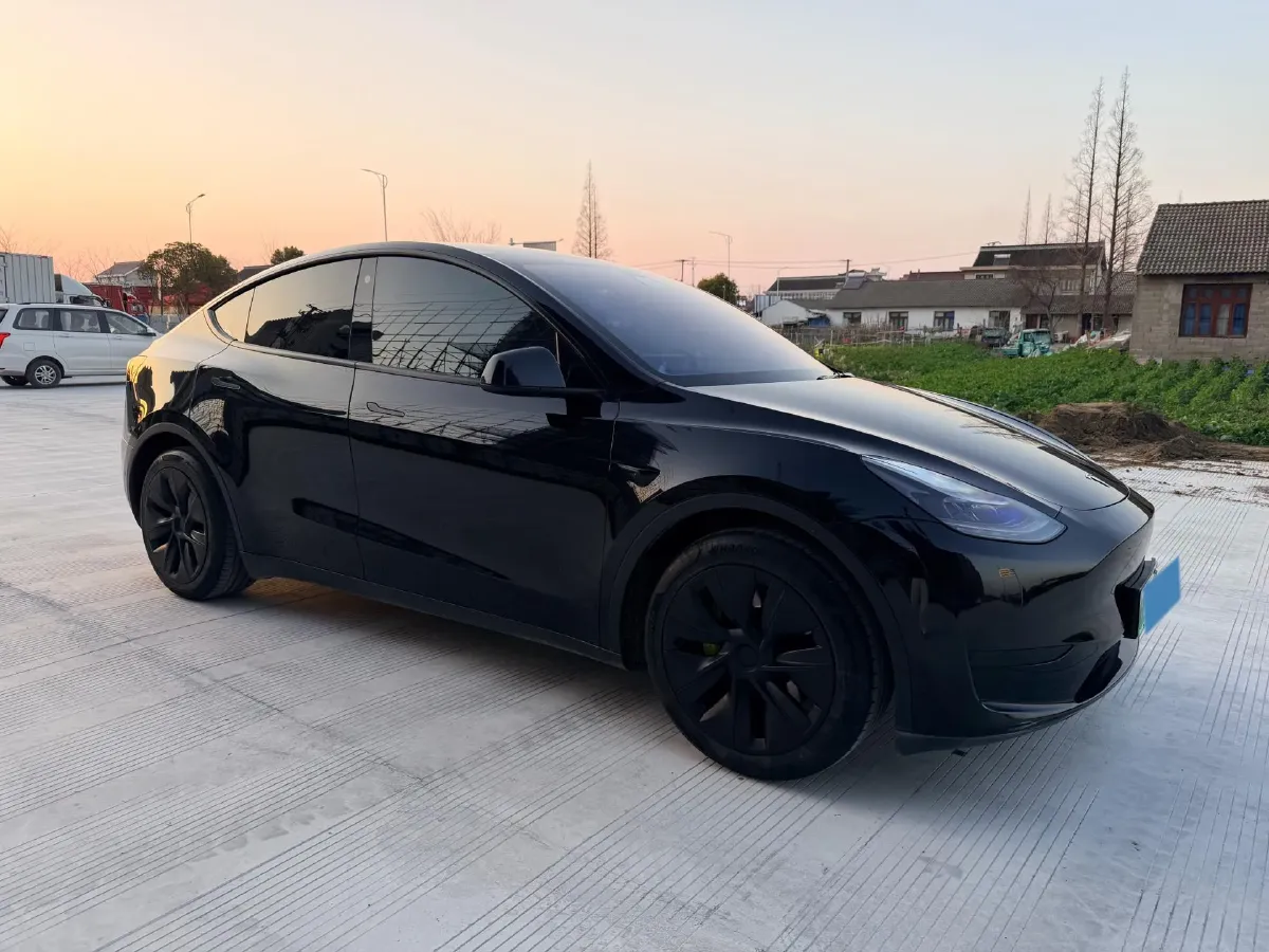 2022 Tesla Model Y BEV 60KWH,autocango,china used car exporter,china ev exporter,chinese used car exporter,chinese used ev exporter