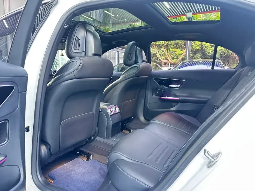 2022 Mercedes-Benz C Class 1.5T 204HP L4 9AT,autocango,china used car exporter,china ev exporter,chinese used car exporter,chinese used ev exporter