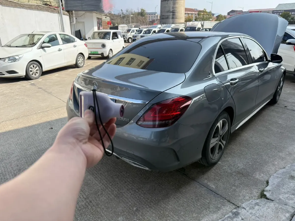 2020 Mercedes-Benz C Class 1.5T 184HP L4 9AT,autocango,china used car exporter,china ev exporter,chinese used car exporter,chinese used ev exporter