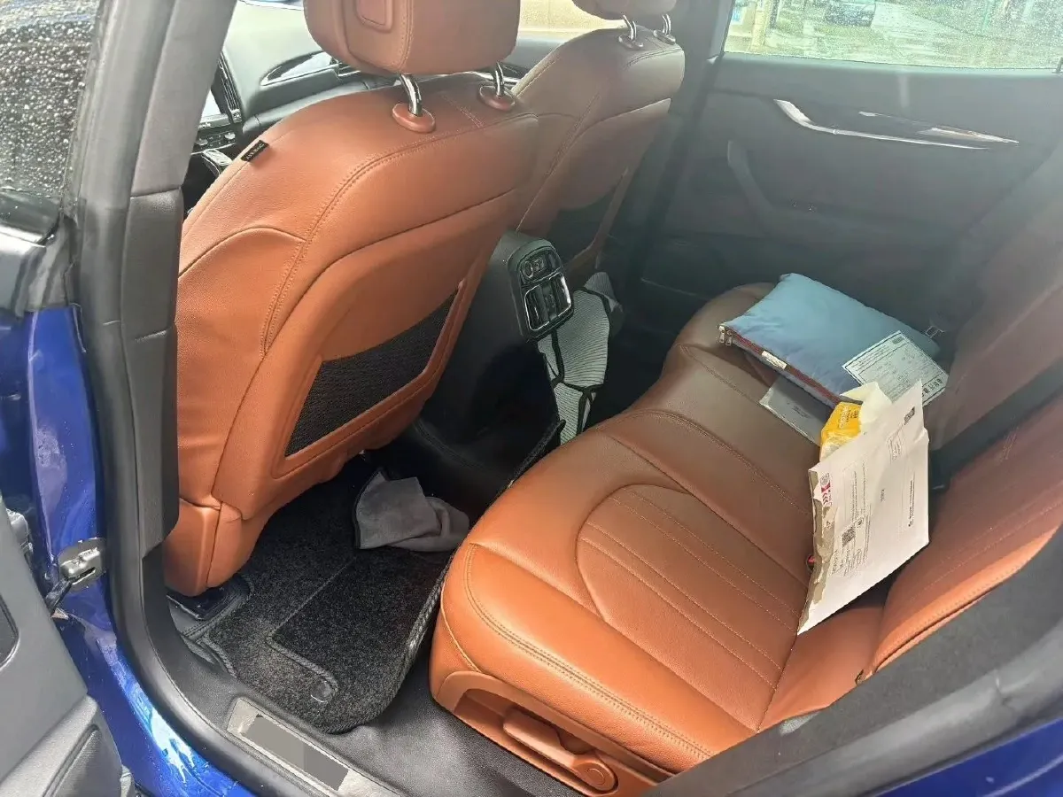 2019 Maserati Levante 3.0T 350HP V6 8AT,autocango,china used car exporter,china ev exporter,chinese used car exporter,chinese used ev exporter