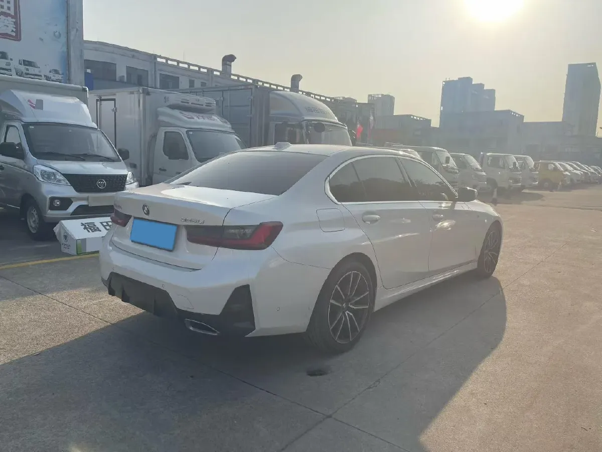 2025 BMW 3 Series 2.0T 184HP L4 8AT,autocango,china used car exporter,china ev exporter,chinese used car exporter,chinese used ev exporter