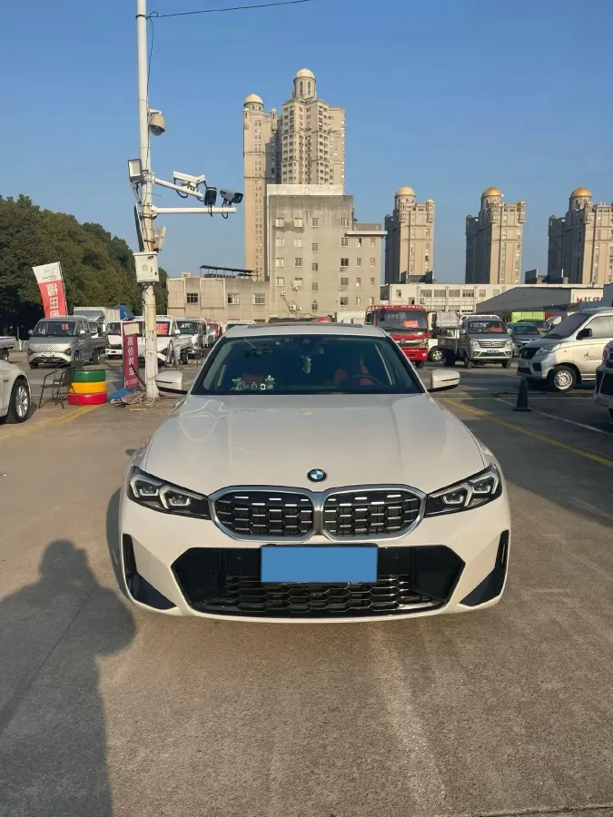 2025 BMW 3 Series 2.0T 184HP L4 8AT,autocango,china used car exporter,china ev exporter,chinese used car exporter,chinese used ev exporter