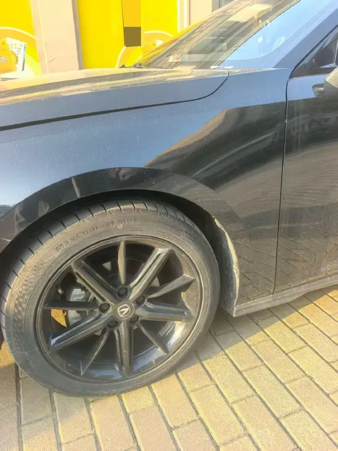 2023 ChangAn UNI-V 1.5T 188HP L4 7DCT,autocango,china used car exporter,china ev exporter,chinese used car exporter,chinese used ev exporter