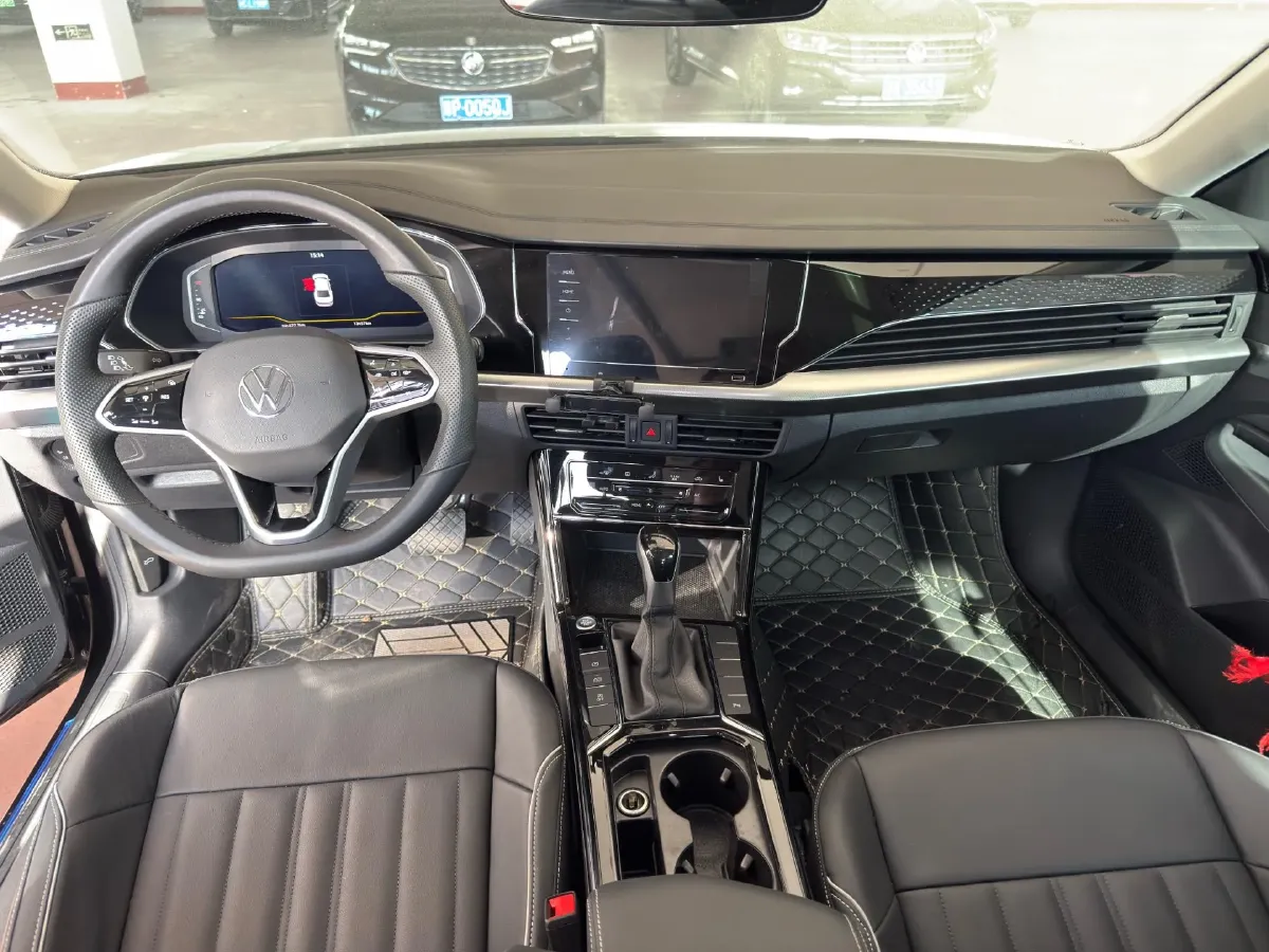 2023 Volkswagen Passat 2.0T 186HP L4 7DCT,autocango,china used car exporter,china ev exporter,chinese used car exporter,chinese used ev exporter