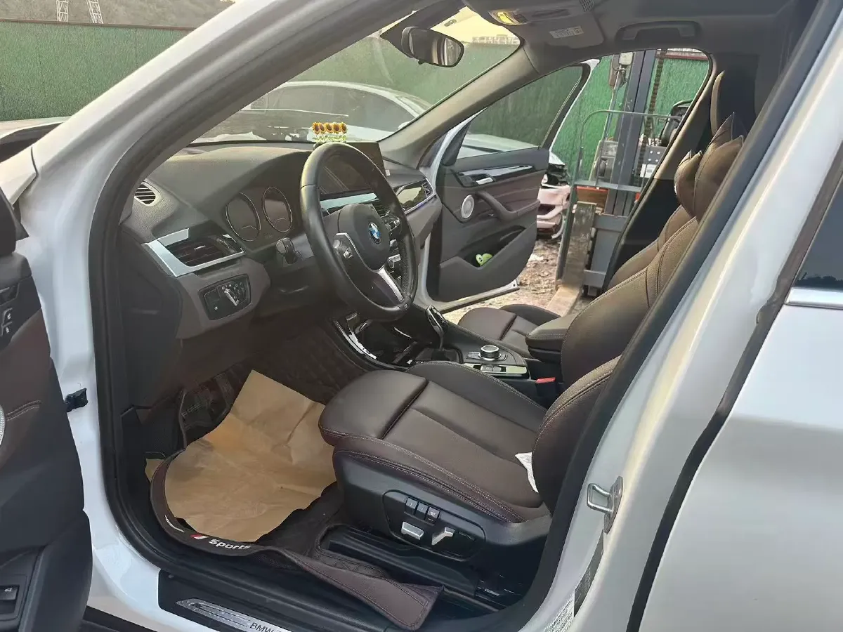 2021 BMW X1 1.5T 140HP L3 7DCT,autocango,china used car exporter,china ev exporter,chinese used car exporter,chinese used ev exporter