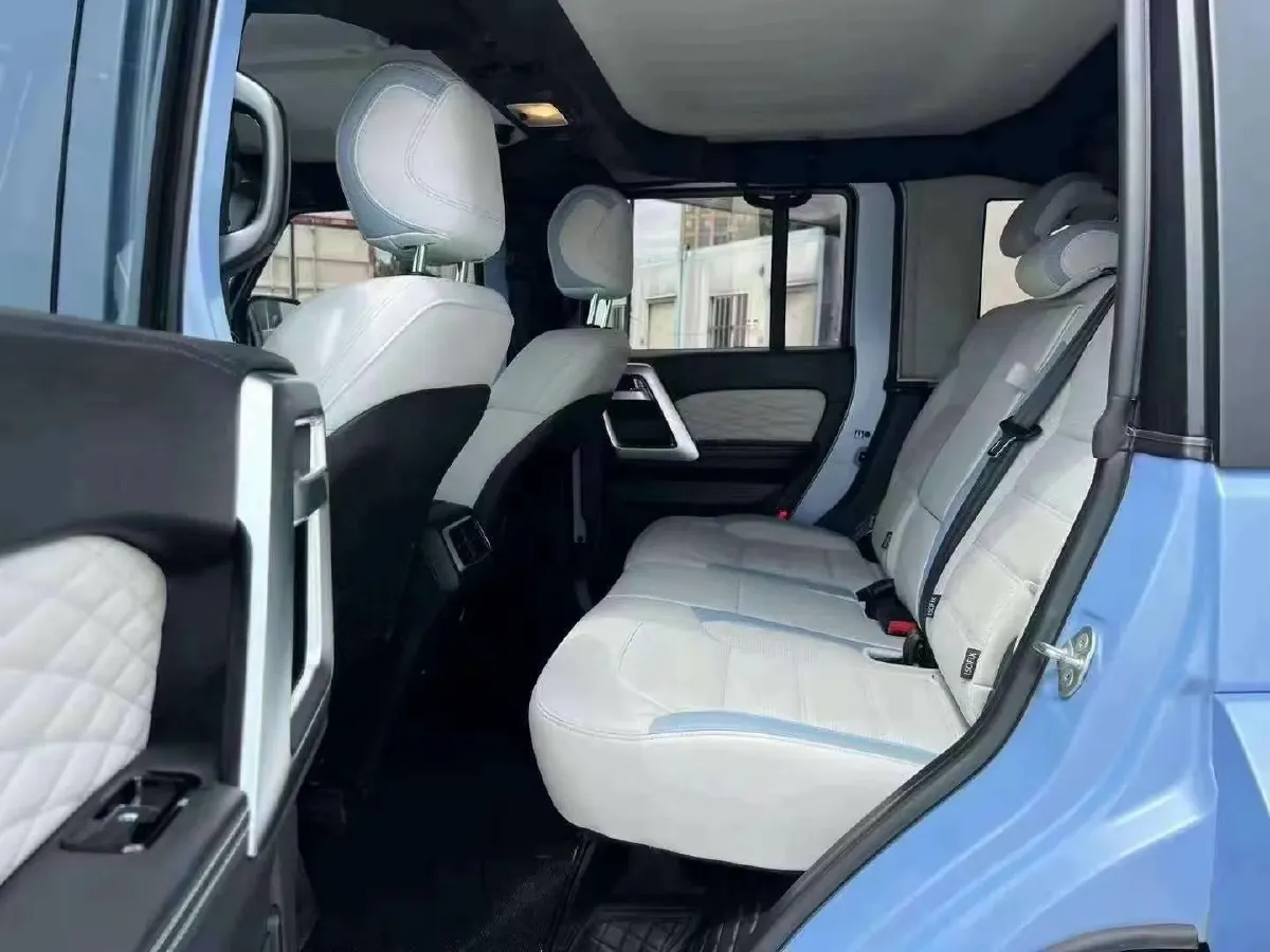 2023 Beijing BJ40 2.0T 163HP L4 8AT,autocango,china used car exporter,china ev exporter,chinese used car exporter,chinese used ev exporter