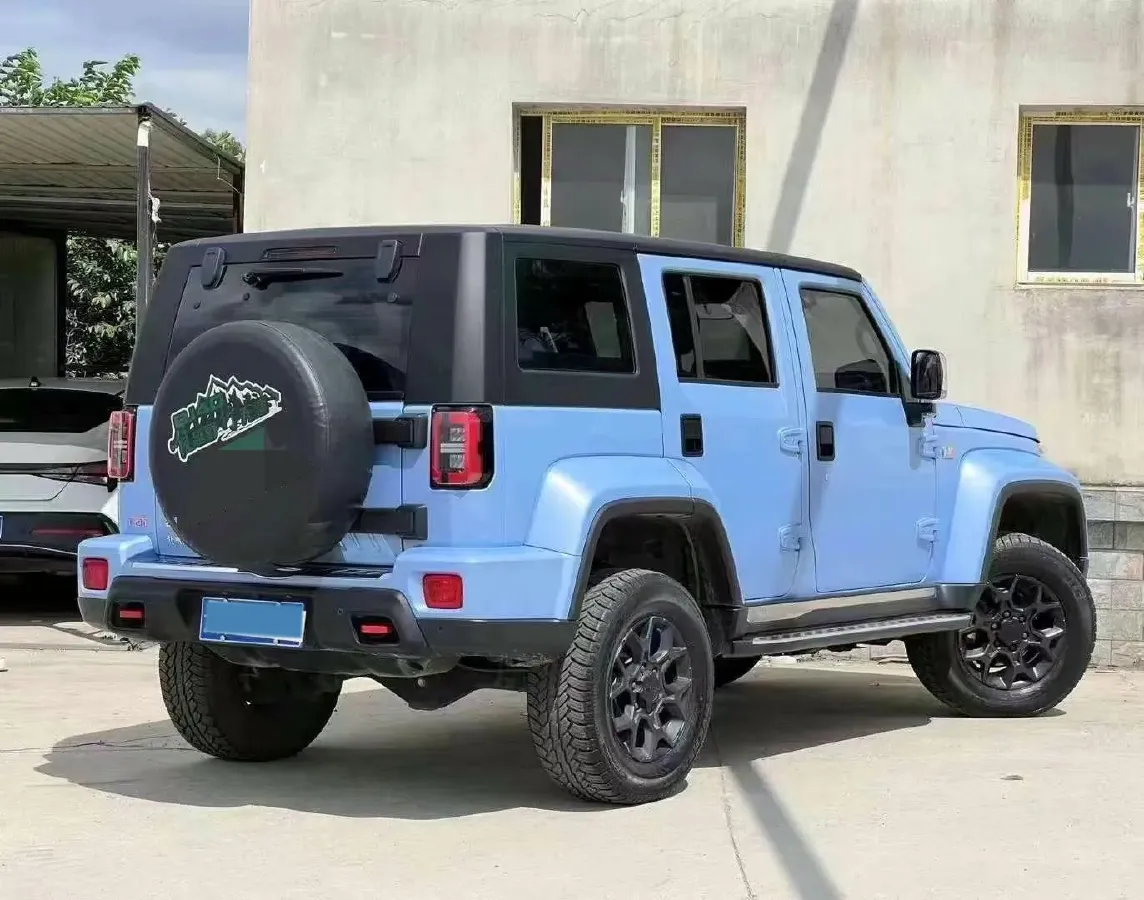 2023 Beijing BJ40 2.0T 163HP L4 8AT,autocango,china used car exporter,china ev exporter,chinese used car exporter,chinese used ev exporter