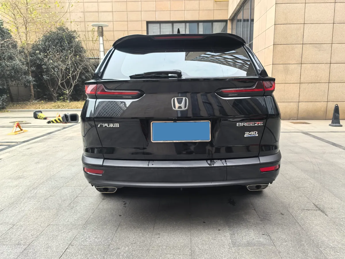 2021 Honda Breeze 1.5T 193HP L4 CVT,autocango,china used car exporter,china ev exporter,chinese used car exporter,chinese used ev exporter