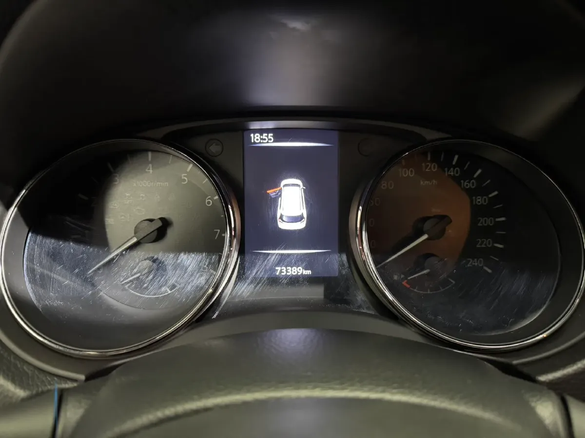 2020 Nissan X-Trail 2.0L 154HP L4 CVT,autocango,china used car exporter,china ev exporter,chinese used car exporter,chinese used ev exporter