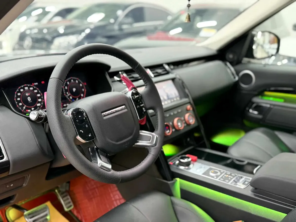 2020 Land Rover Discovery 3.0T 340HP V6 8AT,autocango,china used car exporter,china ev exporter,chinese used car exporter,chinese used ev exporter