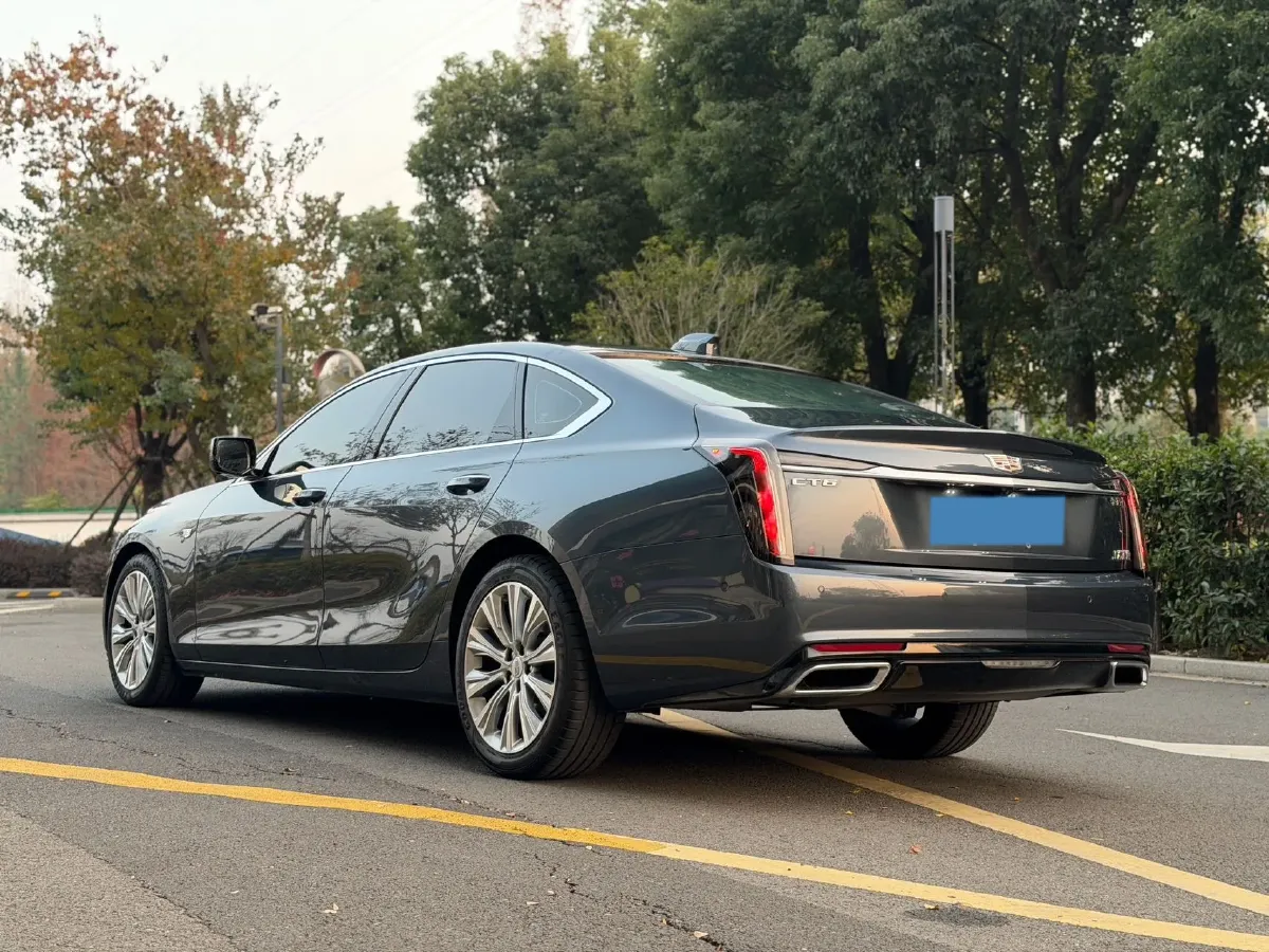 2023 Cadillac CT6 2.0T 237HP L4 10AT,autocango,china used car exporter,china ev exporter,chinese used car exporter,chinese used ev exporter