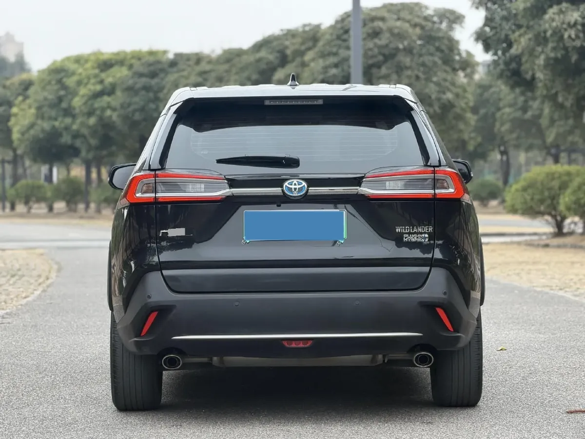 2021 Toyota Wildlander 2.5L 180HP L4 E-CVT PHEV 15.984KWH,autocango,china used car exporter,china ev exporter,chinese used car exporter,chinese used ev exporter