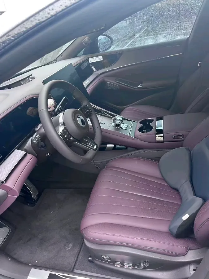 2024 Denza DenzaZ9GT 2.0T 207HP L4 E-CVT PHEV 38.5KWH,autocango,china used car exporter,china ev exporter,chinese used car exporter,chinese used ev exporter