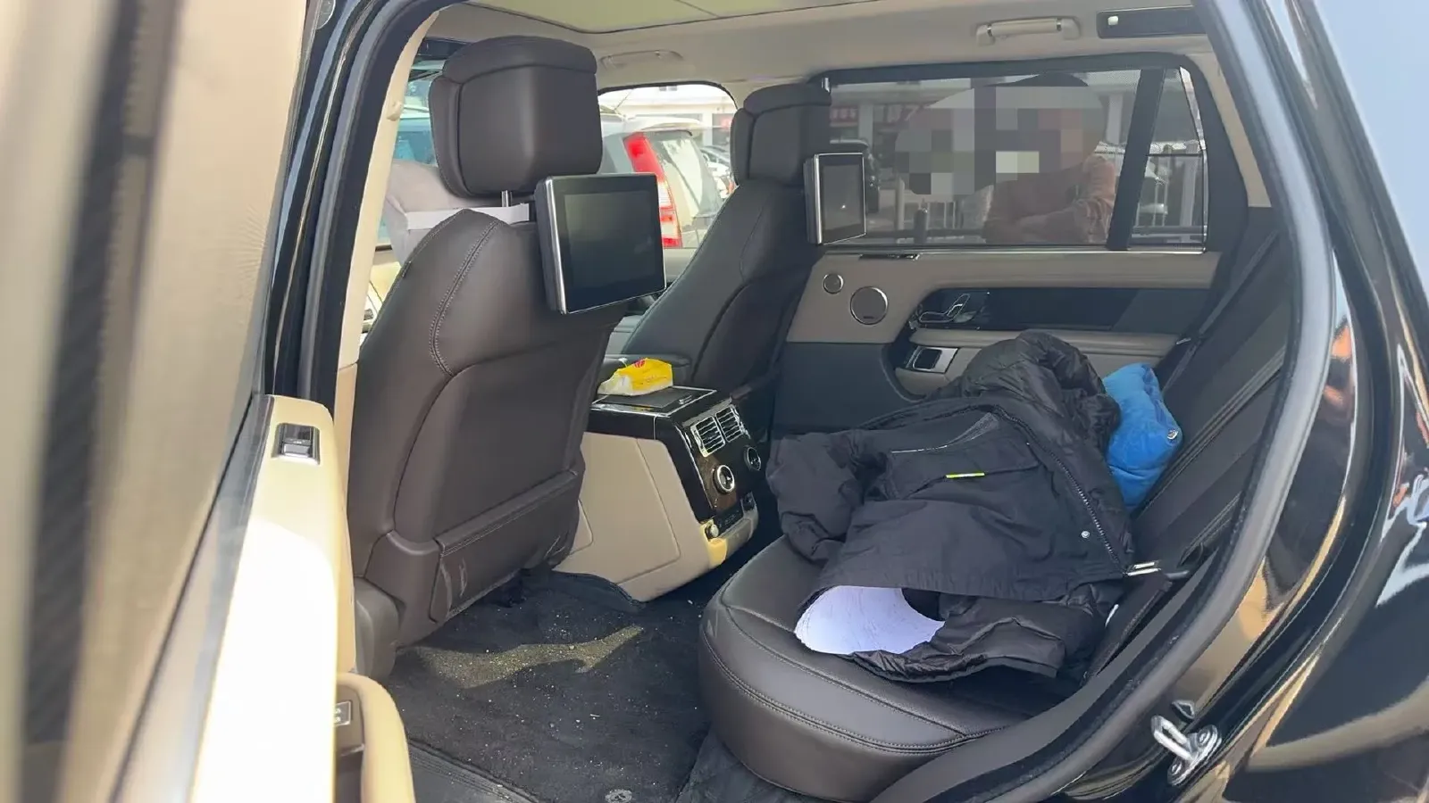 2022 Land Rover Range Rover 3.0T 400HP L6 8AT,autocango,china used car exporter,china ev exporter,chinese used car exporter,chinese used ev exporter