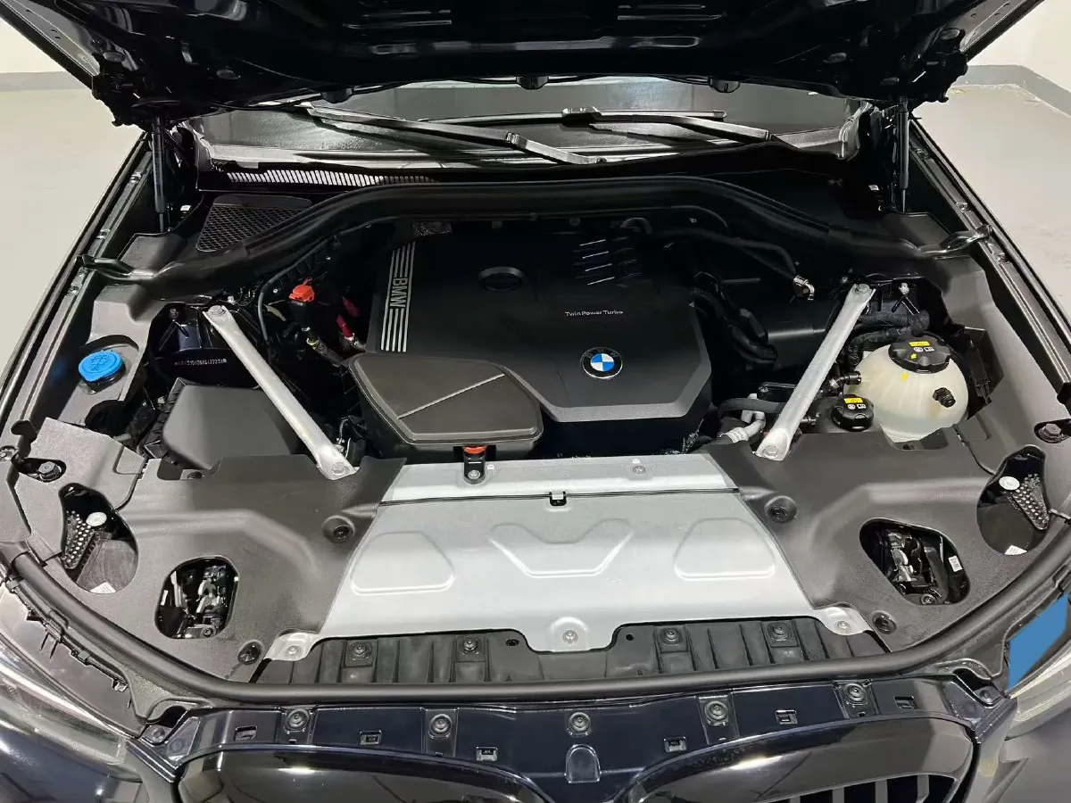 2023 BMW X3 2.0T 245HP L4 8AT,autocango,china used car exporter,china ev exporter,chinese used car exporter,chinese used ev exporter
