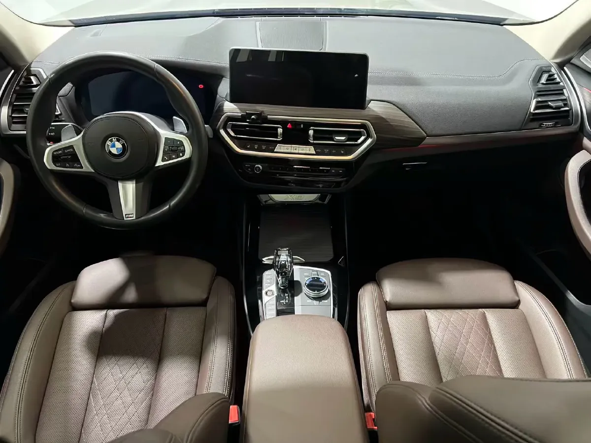 2023 BMW X3 2.0T 245HP L4 8AT,autocango,china used car exporter,china ev exporter,chinese used car exporter,chinese used ev exporter