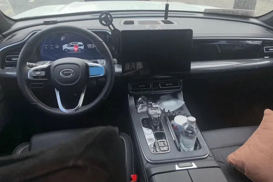 2025 GAC Trumpchi GS8 2.0T 252HP L4 8AT,autocango,china used car exporter,china ev exporter,chinese used car exporter,chinese used ev exporter