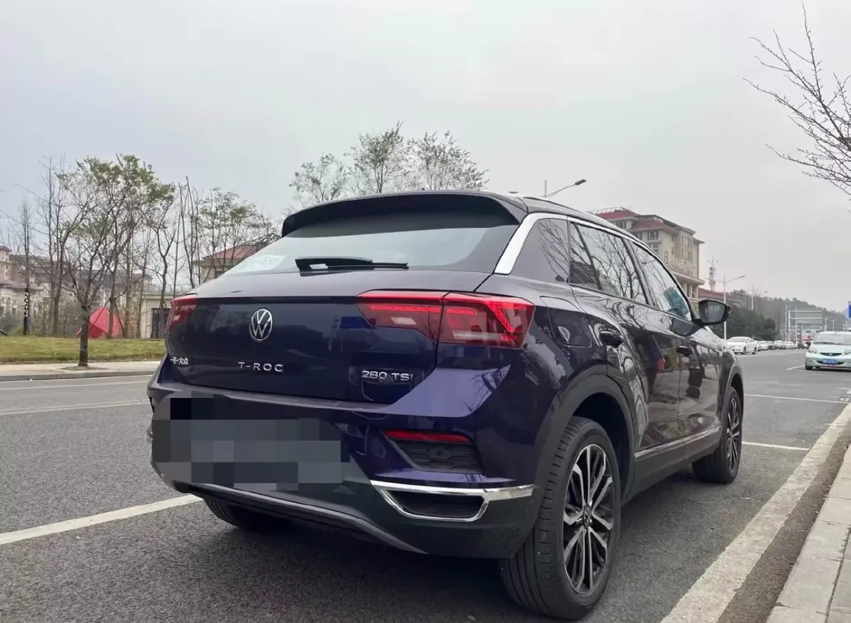 2022 Volkswagen T-Roc 1.4T 150HP L4 7DCT,autocango,china used car exporter,china ev exporter,chinese used car exporter,chinese used ev exporter