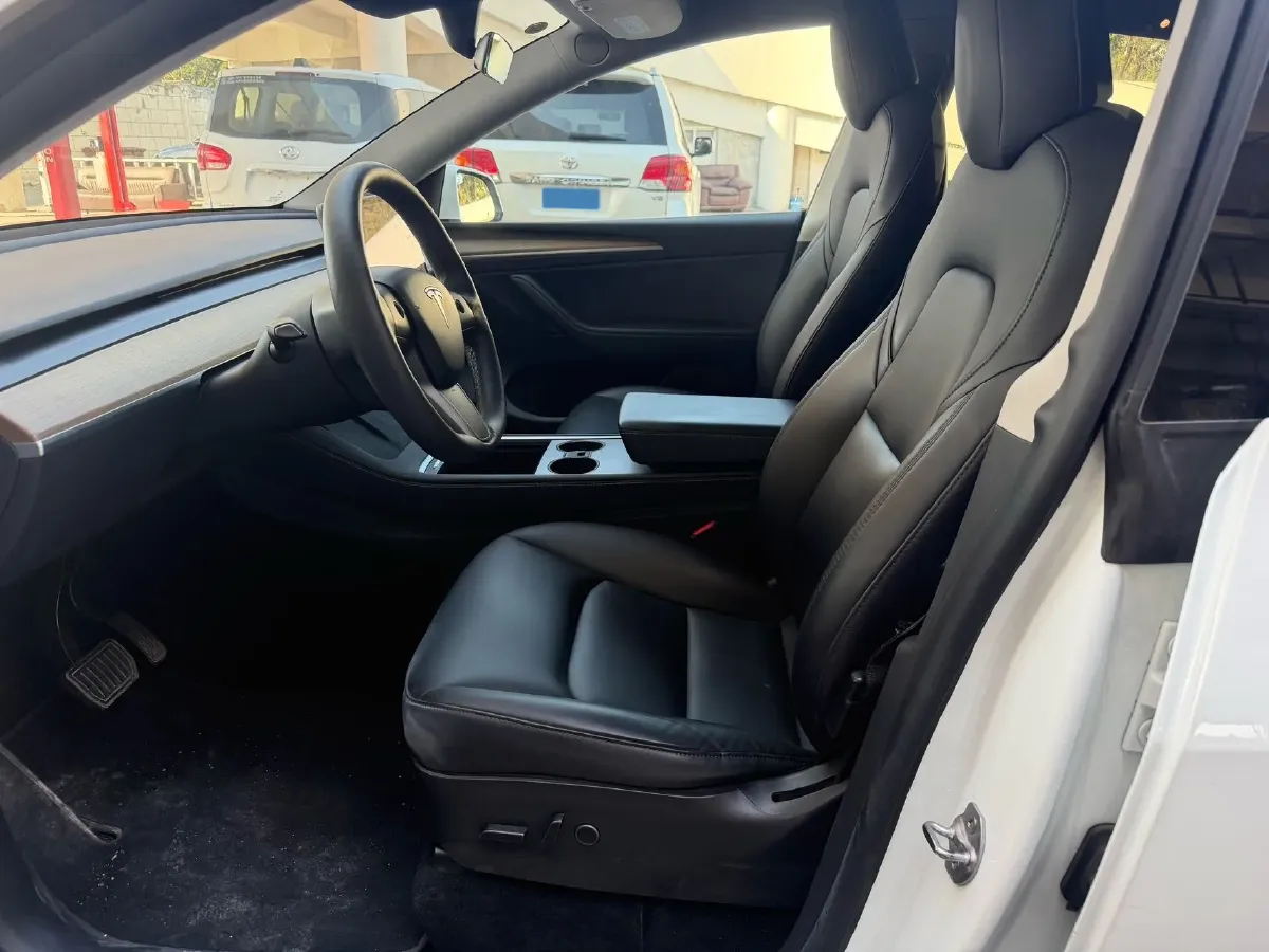 2021 Tesla Model Y BEV 76.8KWH,autocango,china used car exporter,china ev exporter,chinese used car exporter,chinese used ev exporter