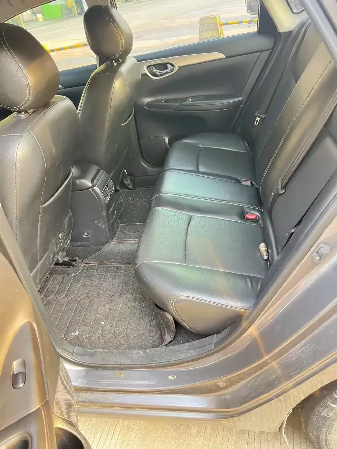 2021 Nissan Sylphy 1.6L 122HP L4 CVT,autocango,china used car exporter,china ev exporter,chinese used car exporter,chinese used ev exporter