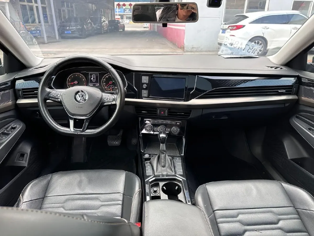 2019 Volkswagen Passat 1.4T 150HP L4 7DCT,autocango,china used car exporter,china ev exporter,chinese used car exporter,chinese used ev exporter