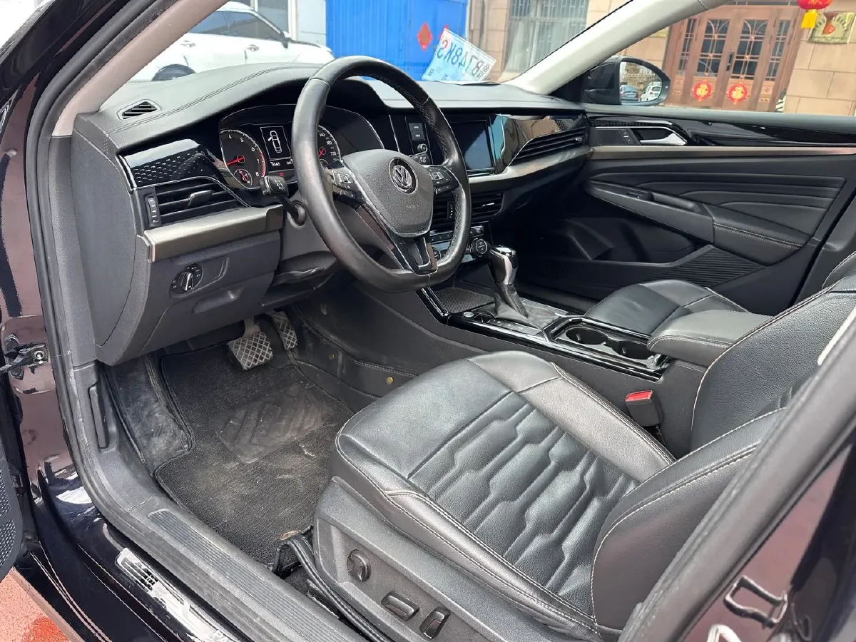 2019 Volkswagen Passat 1.4T 150HP L4 7DCT,autocango,china used car exporter,china ev exporter,chinese used car exporter,chinese used ev exporter