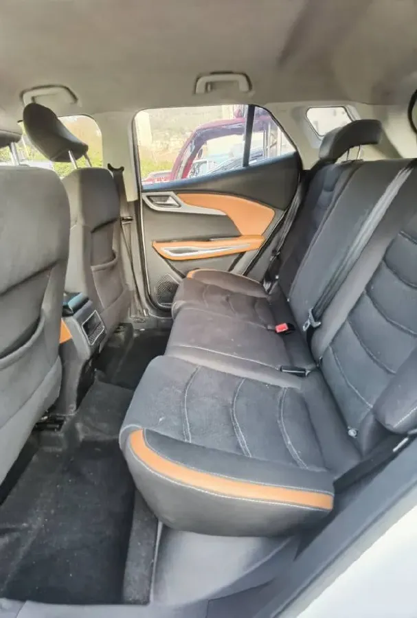 2017 Zotye T300 1.5T 144HP L4 CVT,autocango,china used car exporter,china ev exporter,chinese used car exporter,chinese used ev exporter