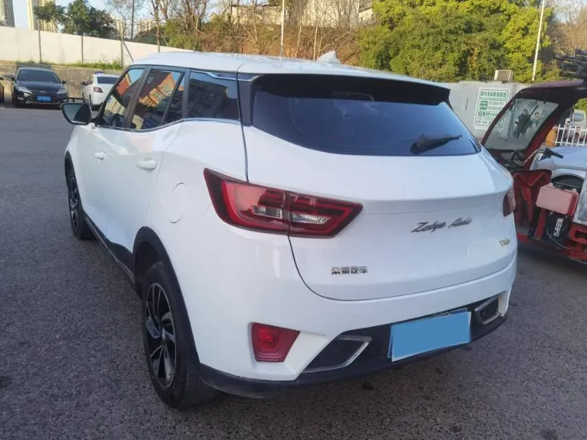 2017 Zotye T300 1.5T 144HP L4 CVT,autocango,china used car exporter,china ev exporter,chinese used car exporter,chinese used ev exporter