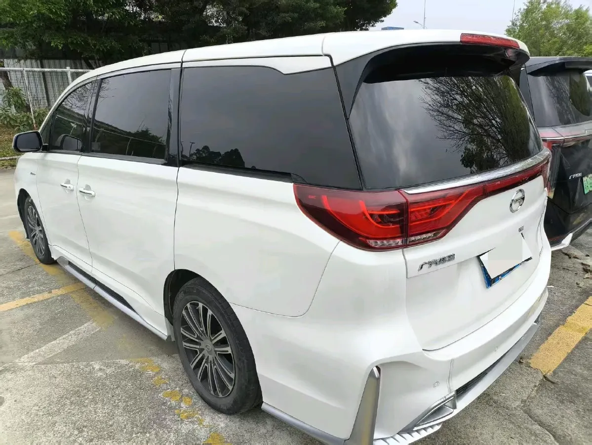 2021 GAC Trumpchi M8 2.0T 252HP L4 8AT,autocango,china used car exporter,china ev exporter,chinese used car exporter,chinese used ev exporter