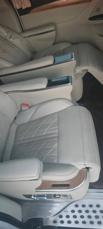 2018 Buick GL8 2.0T 260HP L4 6AT,autocango,china used car exporter,china ev exporter,chinese used car exporter,chinese used ev exporter